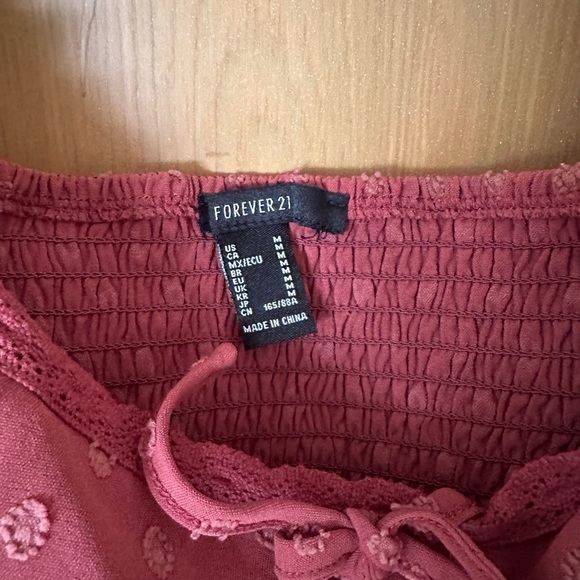 Forever 21 Cropped Rusty Red Pink Corset Style Top with Puffy Sleeves - Picture 2 of 3